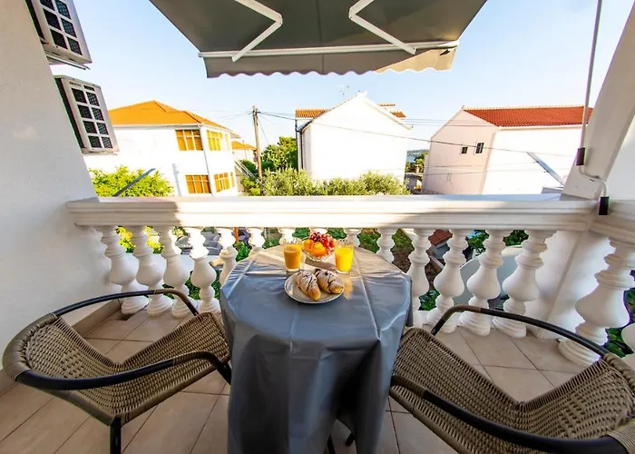 Апартаменты Curic Трогир