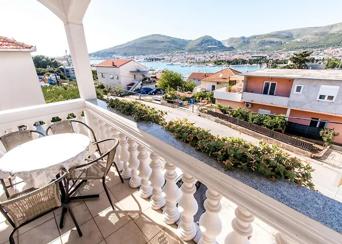 Curic Trogir